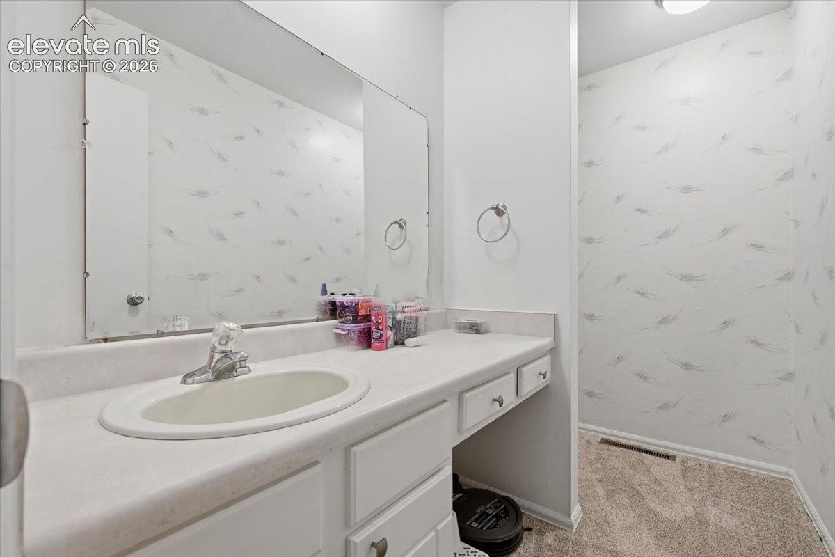 Unit 724 - Hall Bathroom