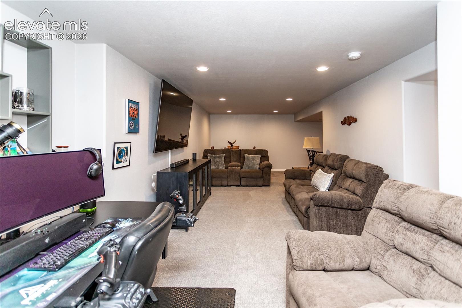 Lots of additional living space in basement