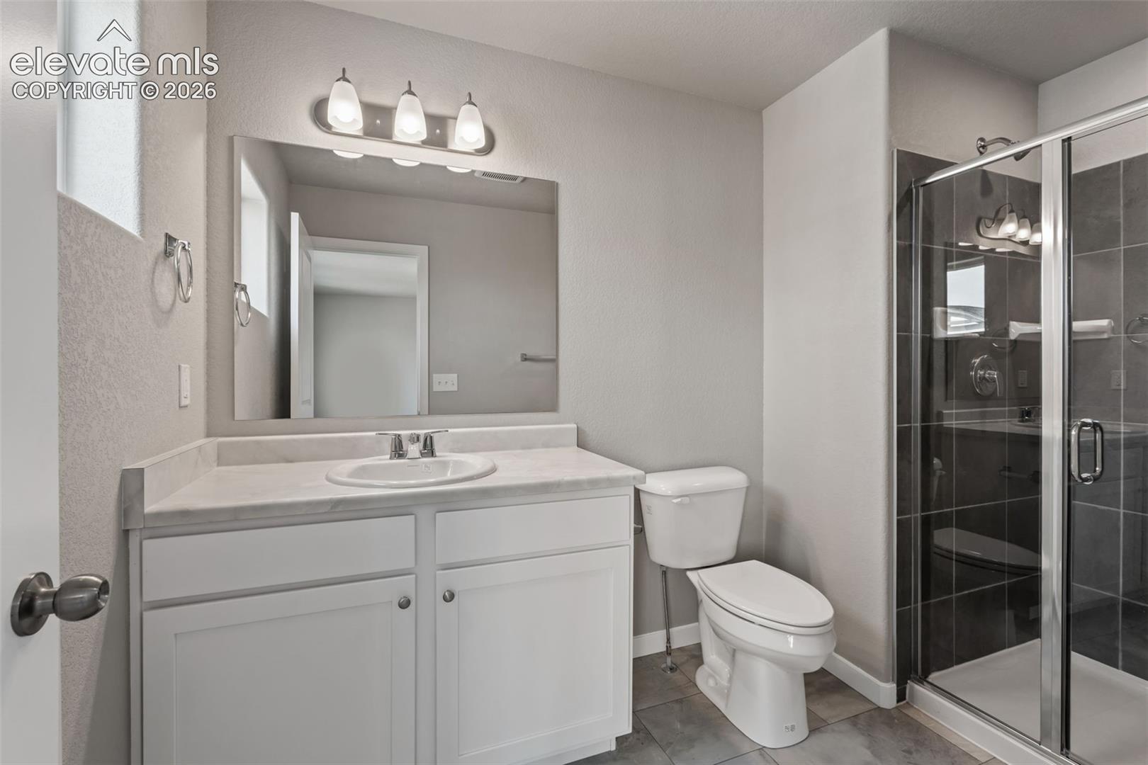 *Photos of previous inventory home of same floor plan features/options will vary.