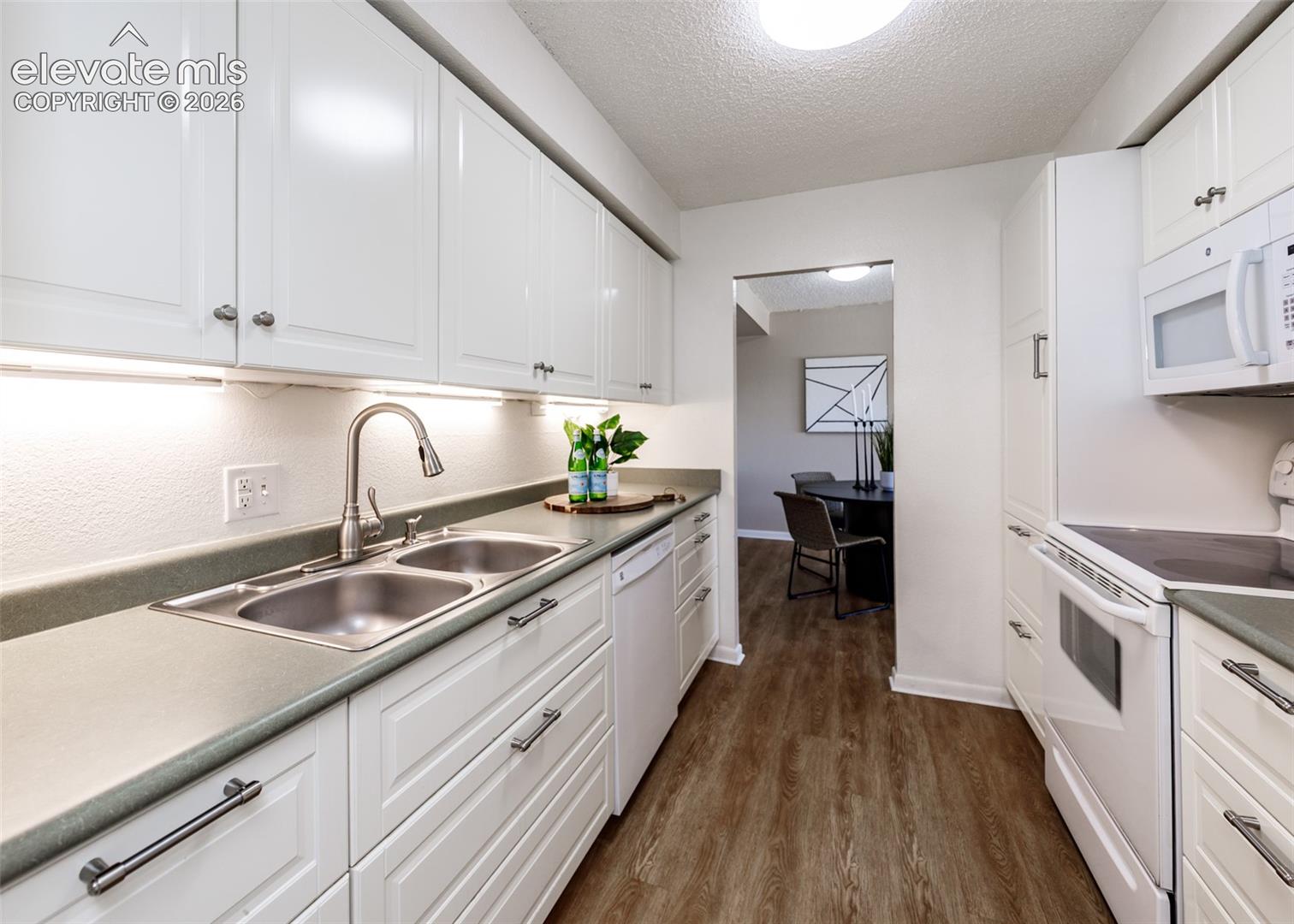 Photo 21 of 411 Lakewood Circle #C502, Colorado Springs