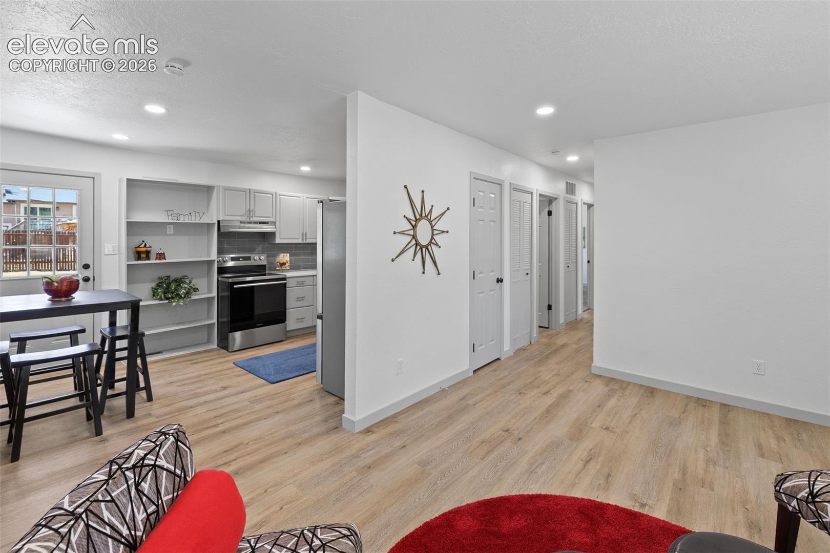 2540 Naples Dr, Colorado Springs, CO 80906 photo