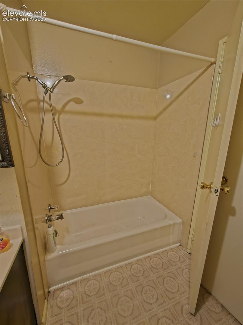 Full bath.