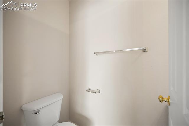 Main Floor 1/2 Bath
