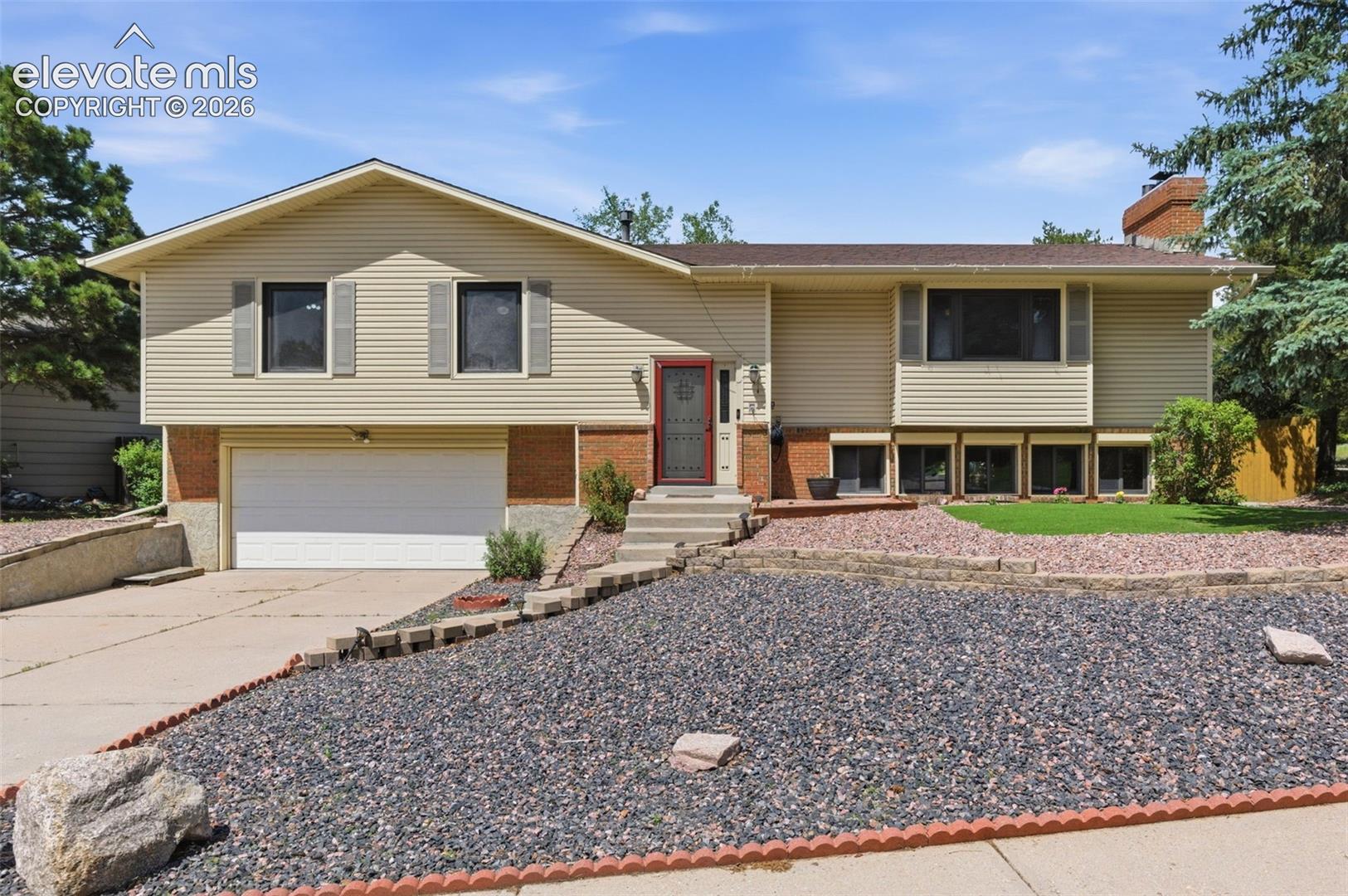 6125 Castlewood Ln, Colorado Springs, CO 80918