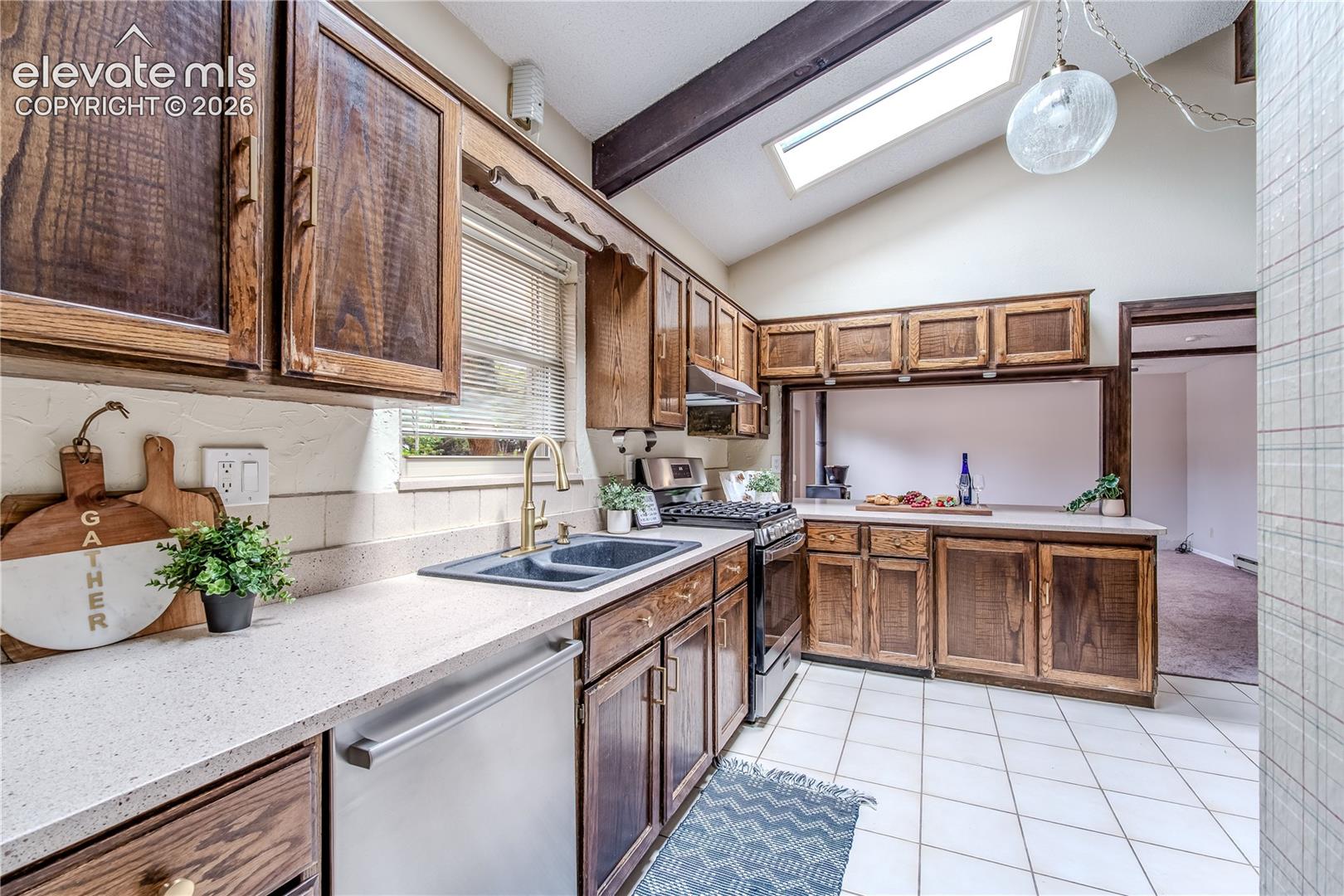 Photo 10 of 5233 Cambria Drive, Colorado Springs