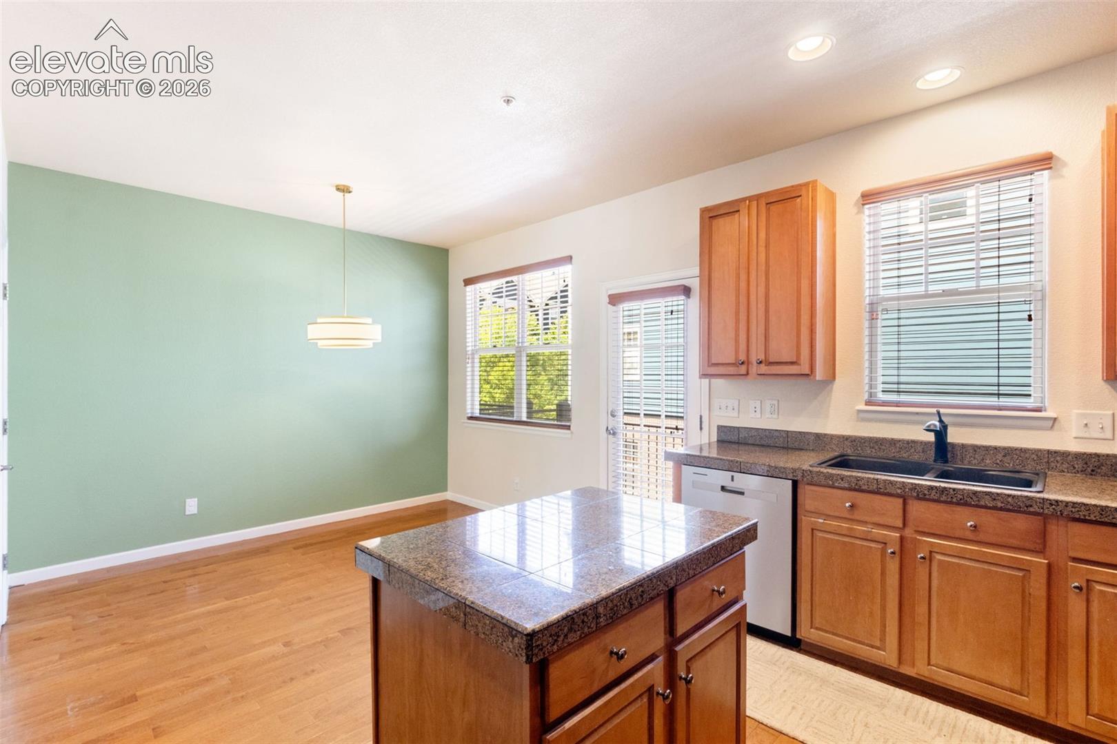 Photo 11 of 340 E Fountain Boulevard, Colorado Springs