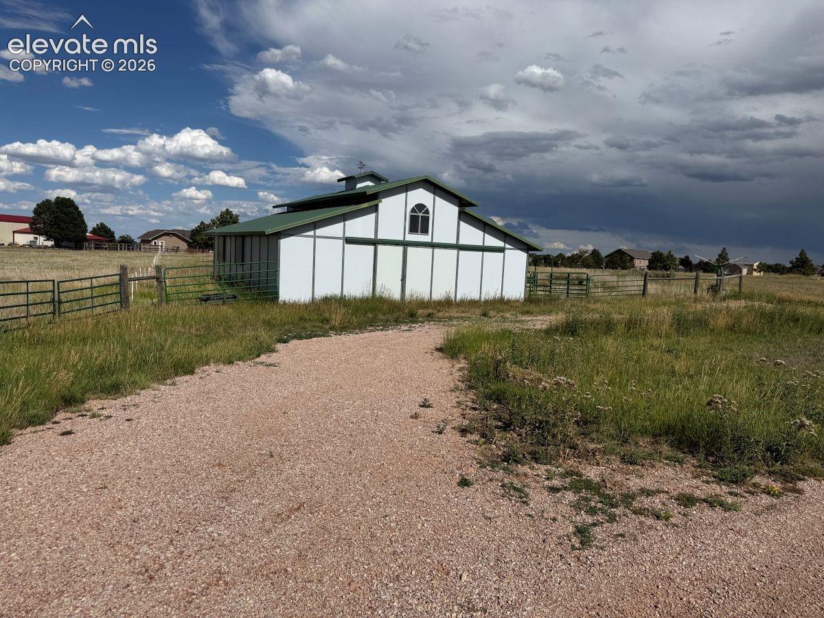 Photo 10 of 18165 Pinon Park Road, Peyton