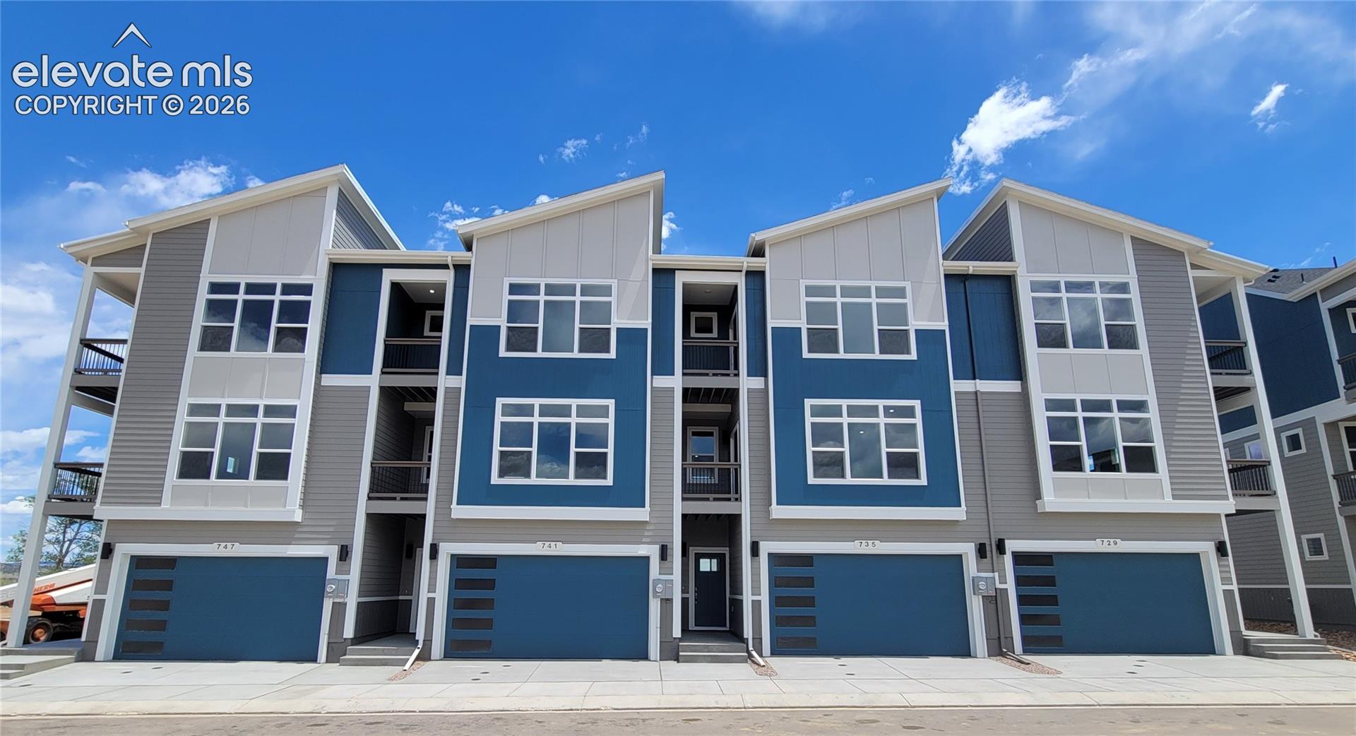 729 Belleza Vw, Colorado Springs, CO 80907