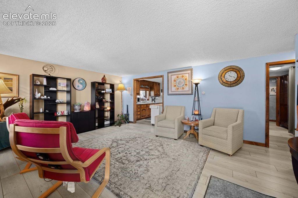 Photo 8 of 216 Crossman Avenue, Buena Vista
