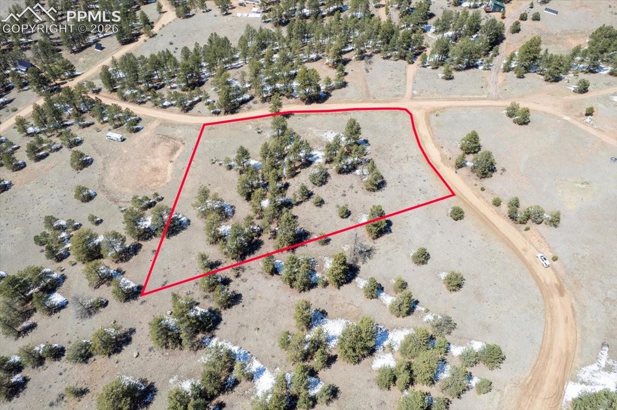 Property lines are approximate and not a survey 