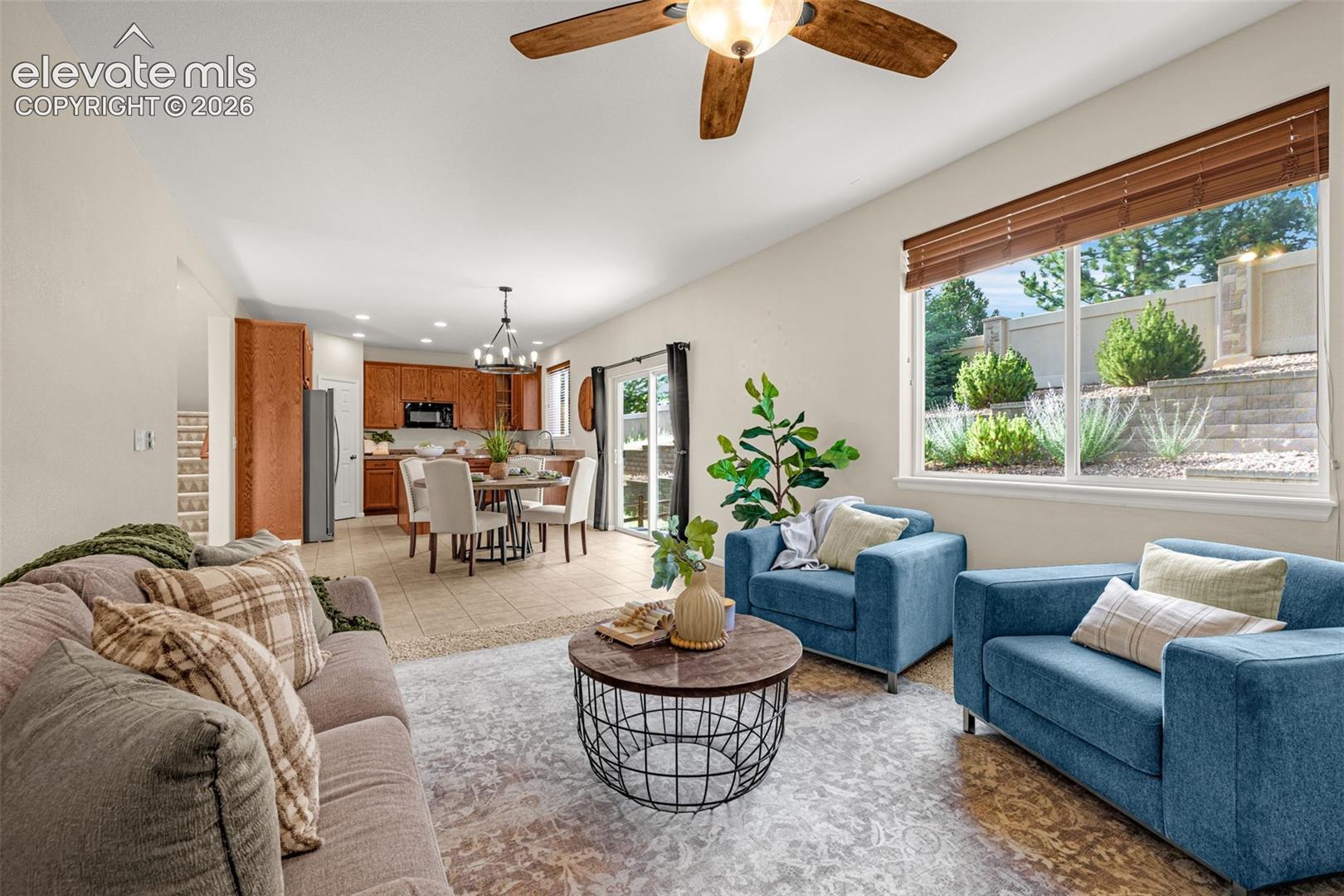 Photo 9 of 1425 Diamond Rim Drive, Colorado Springs