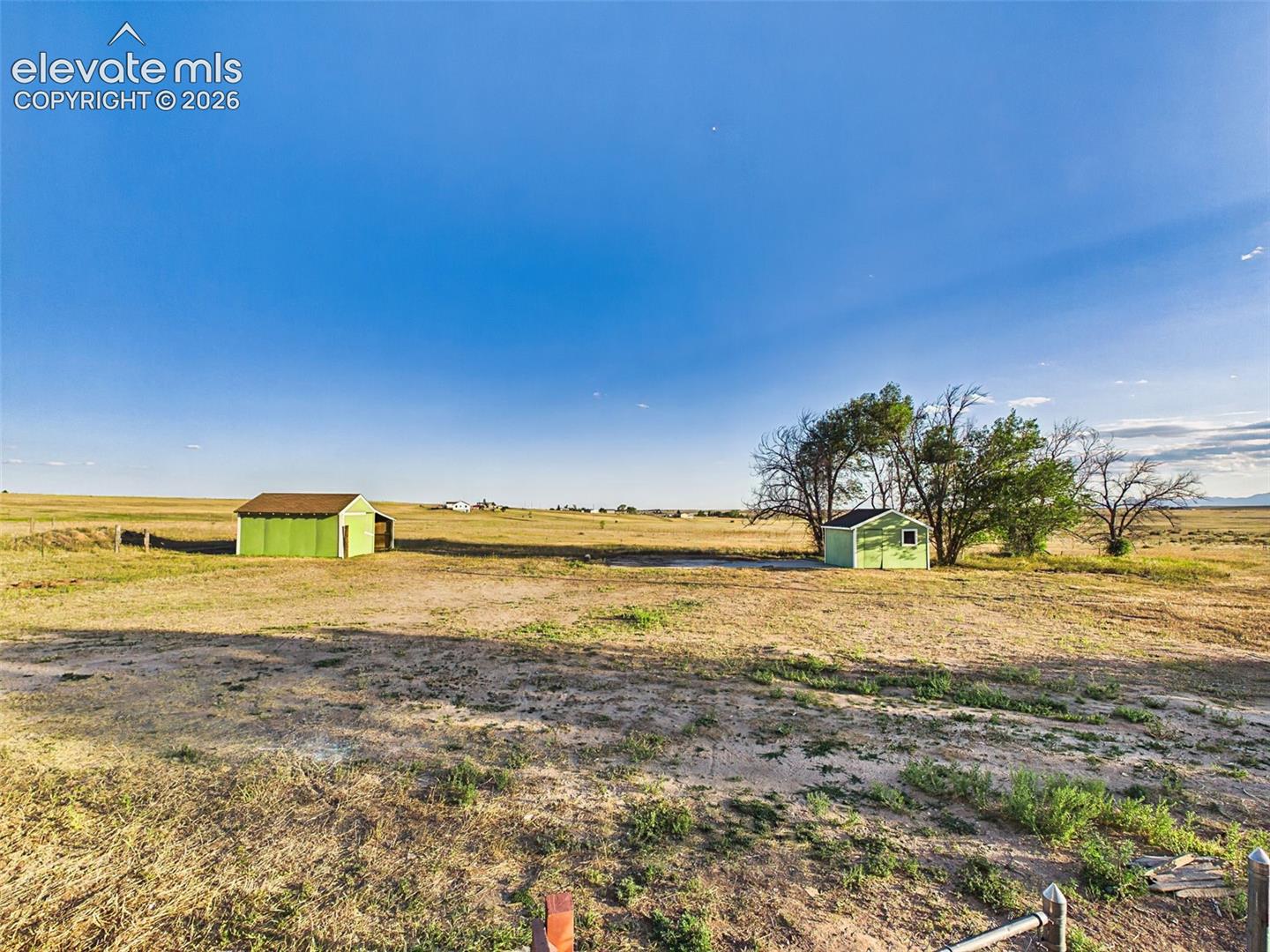 Property Grounds – Expansive grounds feature multiple outbuildings and plenty of open space, offering flexibility for a variety of outdoor uses.