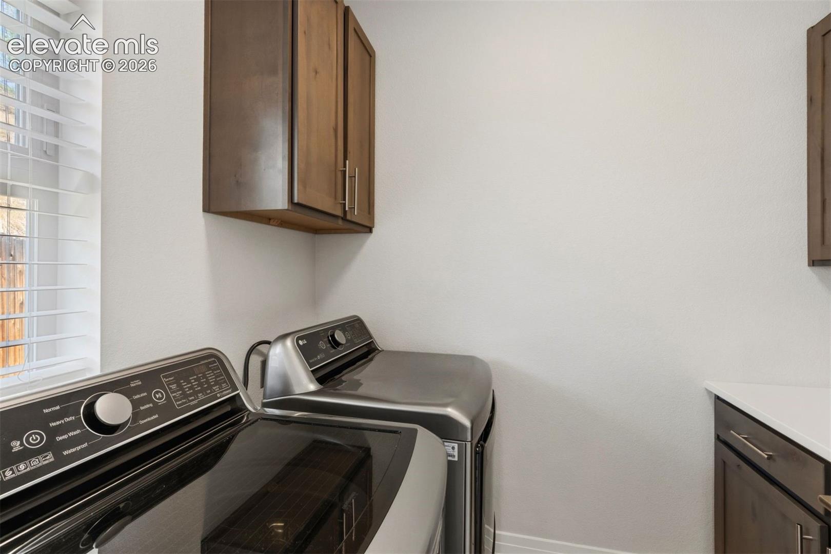 Laundry on mainfloor 
