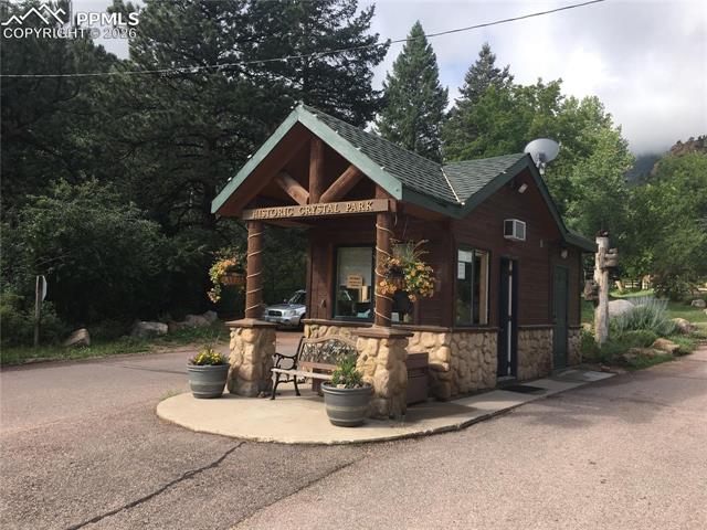 Crystal Park Gate House