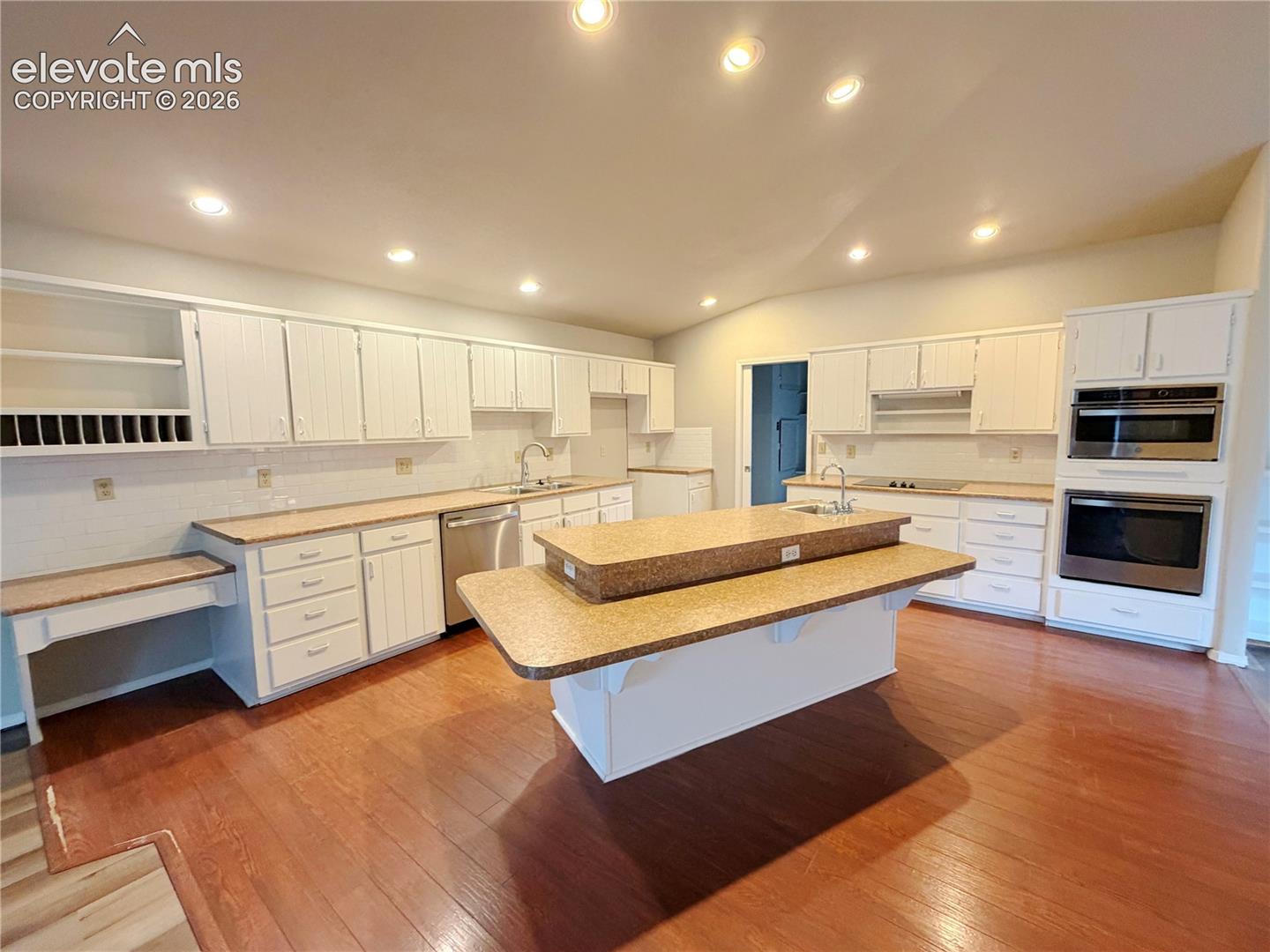 Photo 10 of 415 Allegheny Drive, Colorado Springs