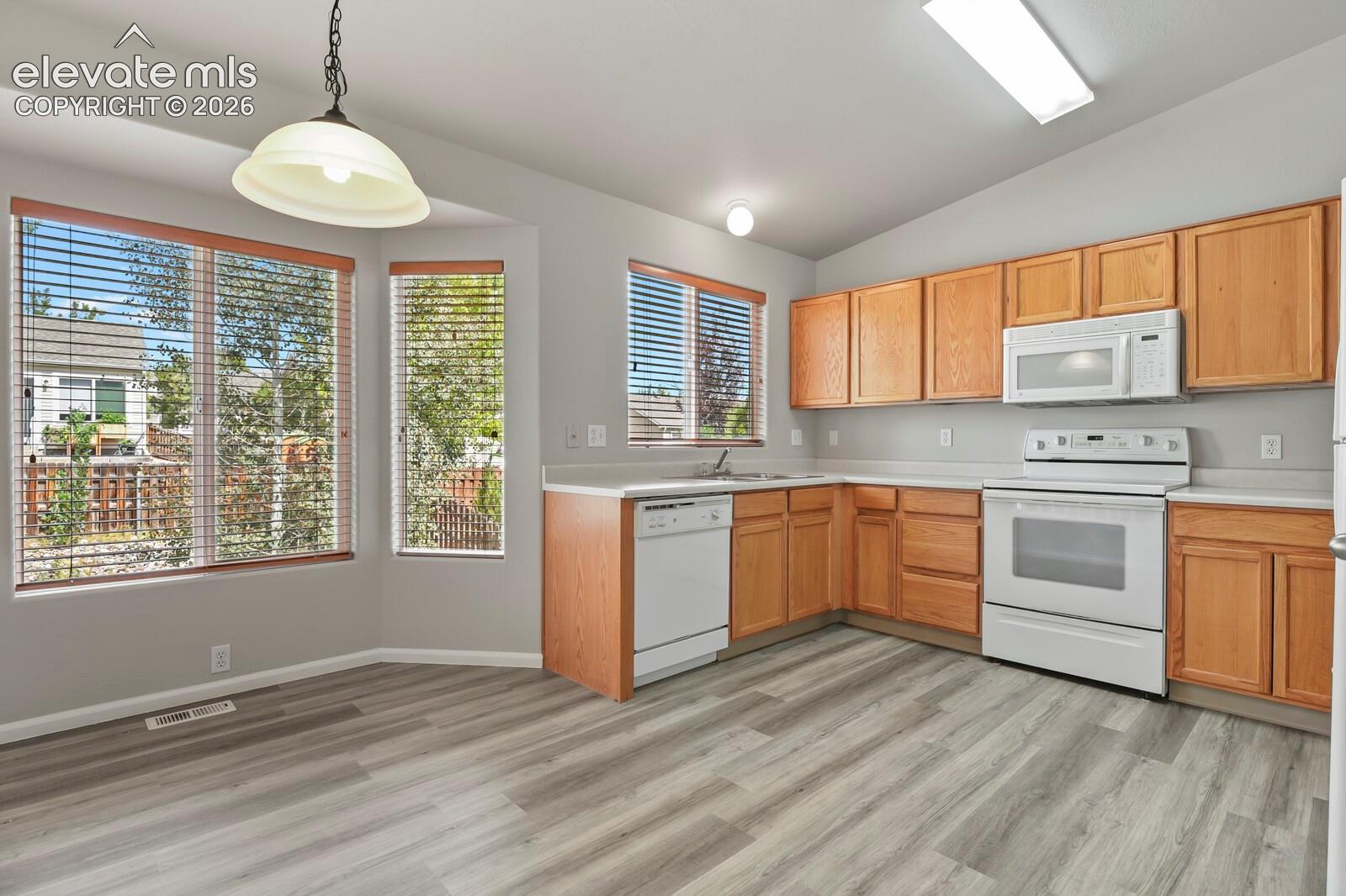 Photo 8 of 6444 Sonny Blue Drive, Colorado Springs