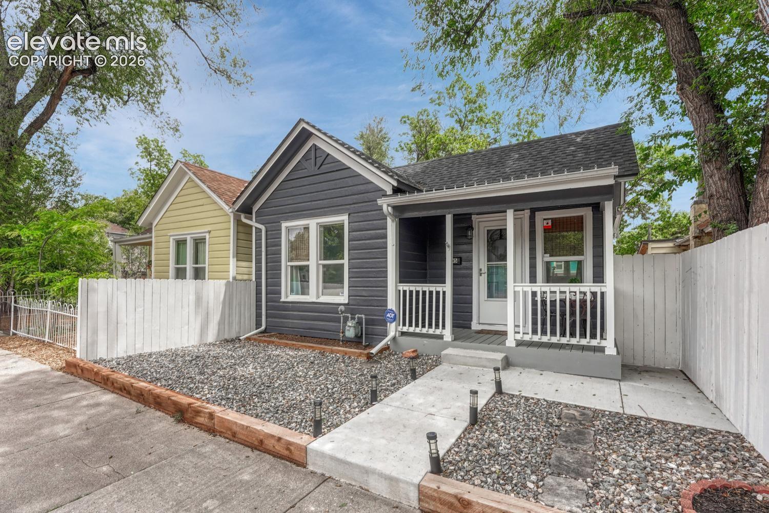 705 Corona St, Colorado Springs, CO 80903