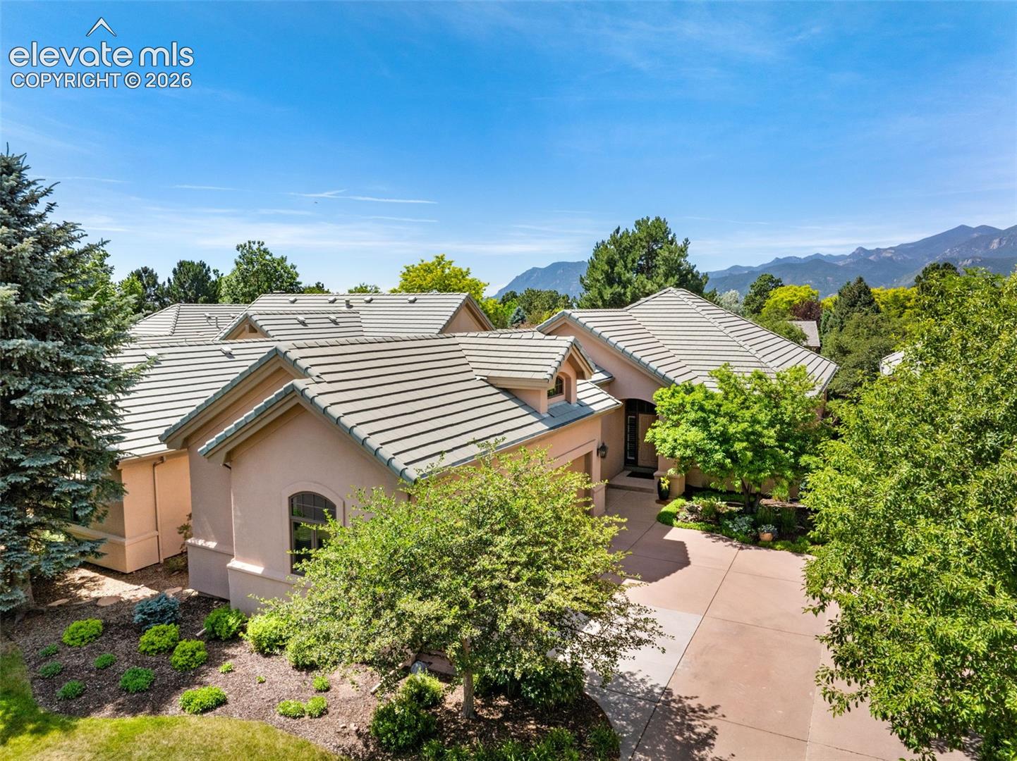 2565 Stagsleap Point, Colorado Springs, CO 80904