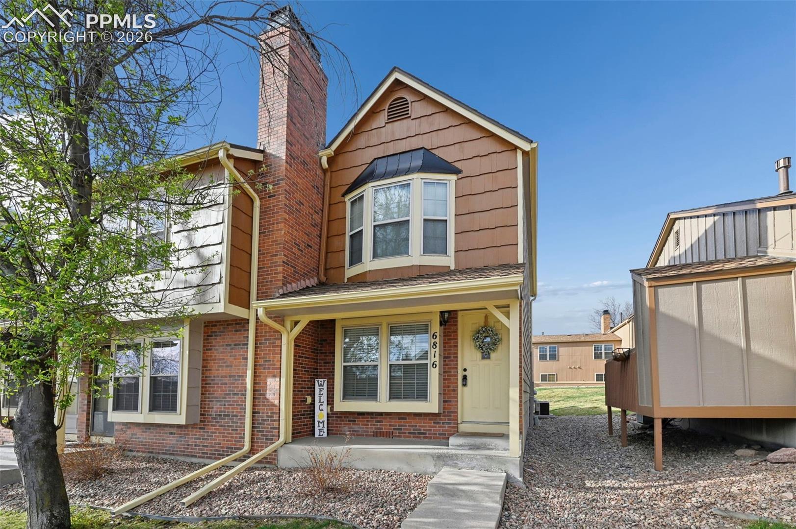 6816 Overland Dr, Colorado Springs, CO 80919