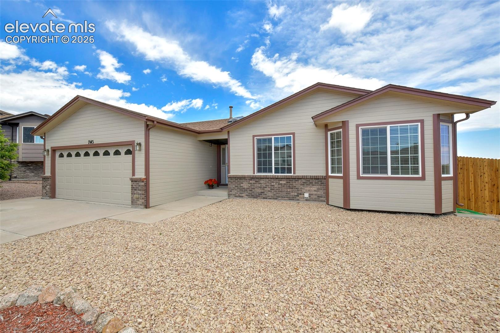 7143 Dove Valley Pl, Colorado Springs, CO 80925