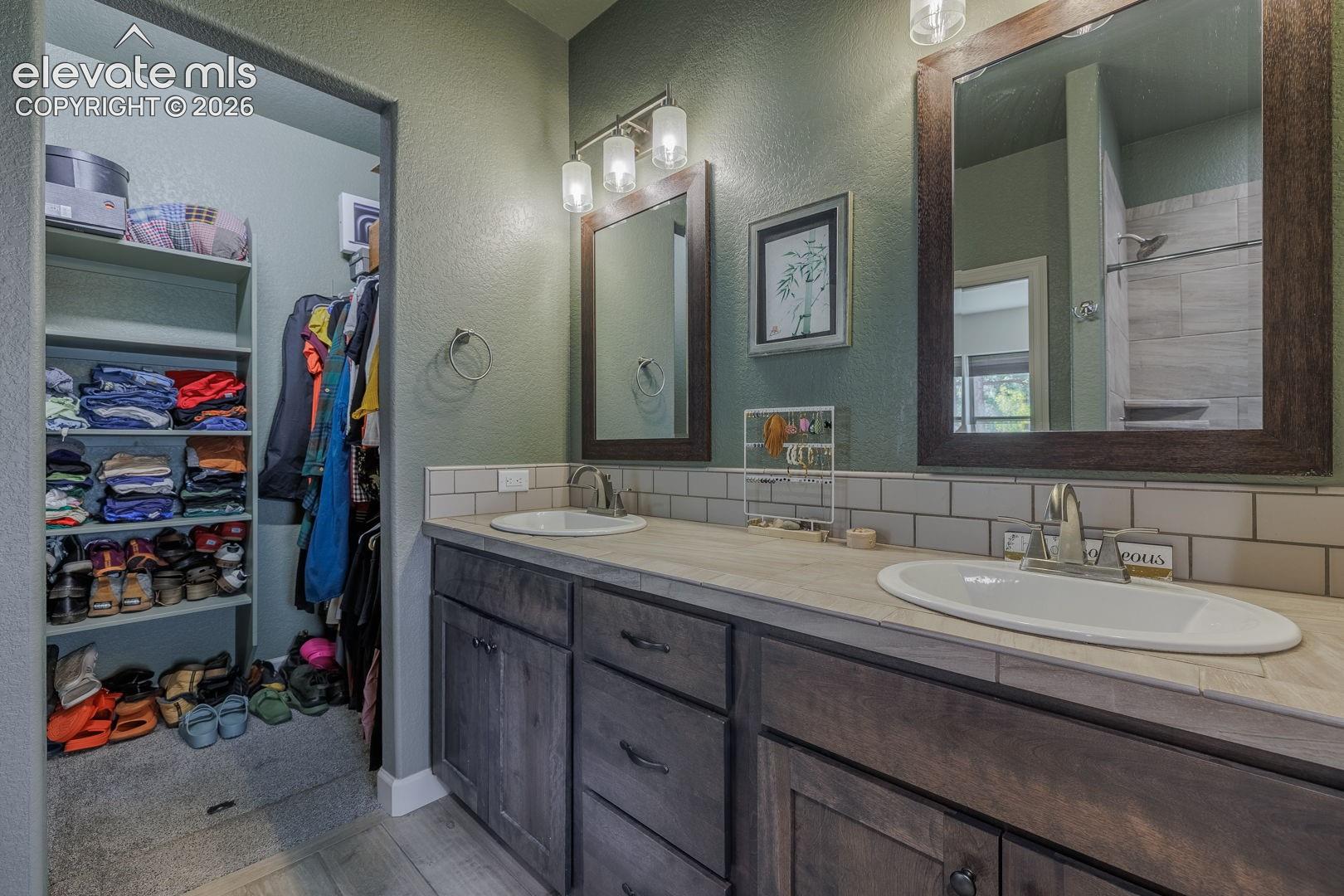 Photo 11 of 522 Brecken Court #B, Woodland Park