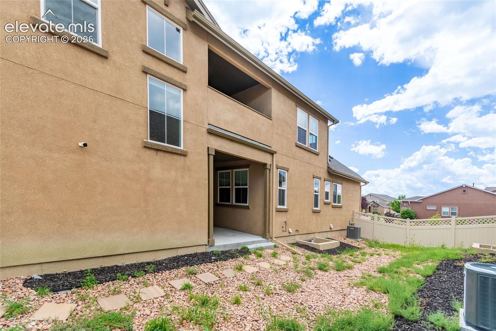Photo 7 of 9767 Wolf Lake Drive, Colorado Springs