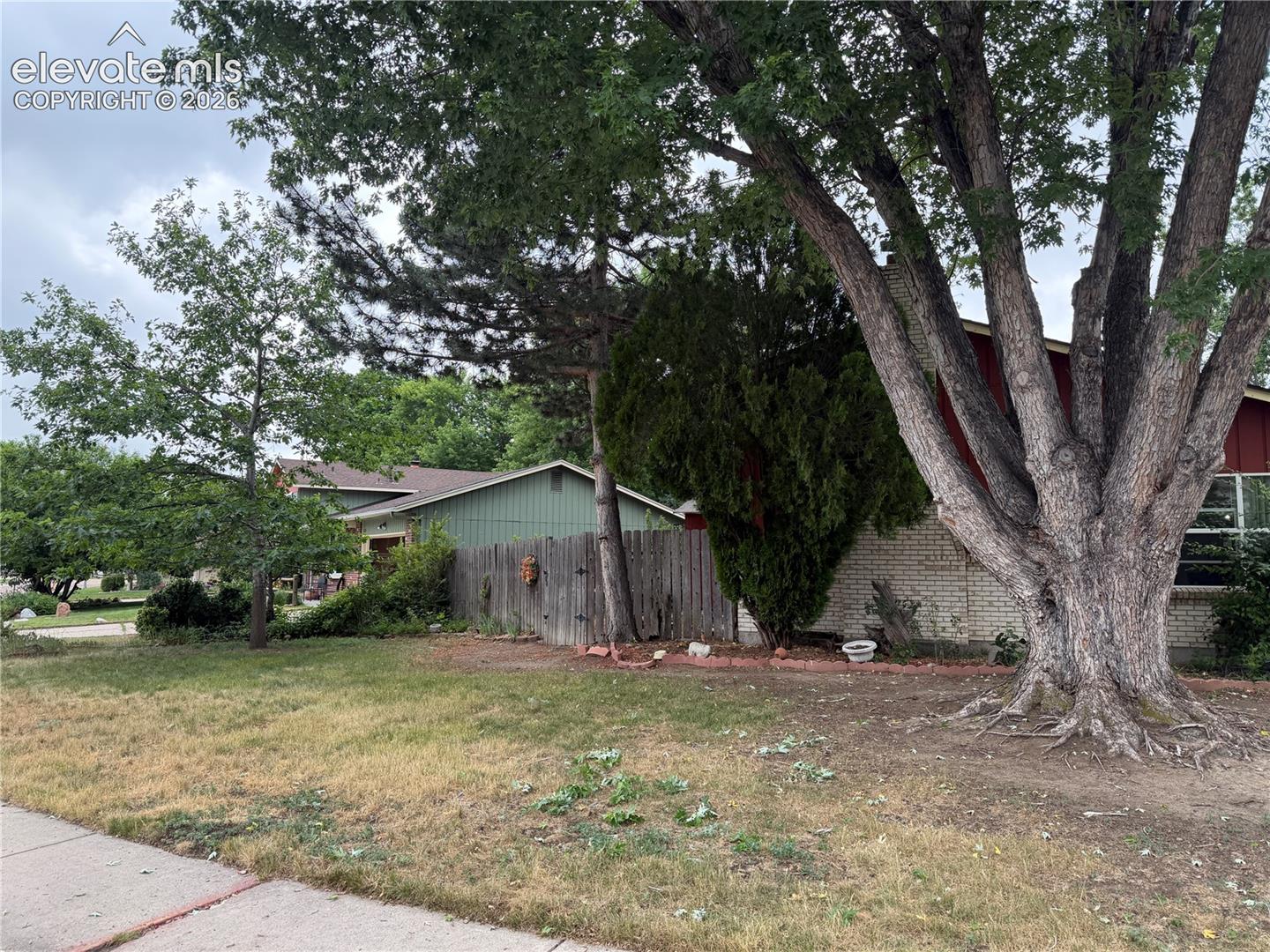 3817 N Midsummer Ln, Colorado Springs, CO 80917