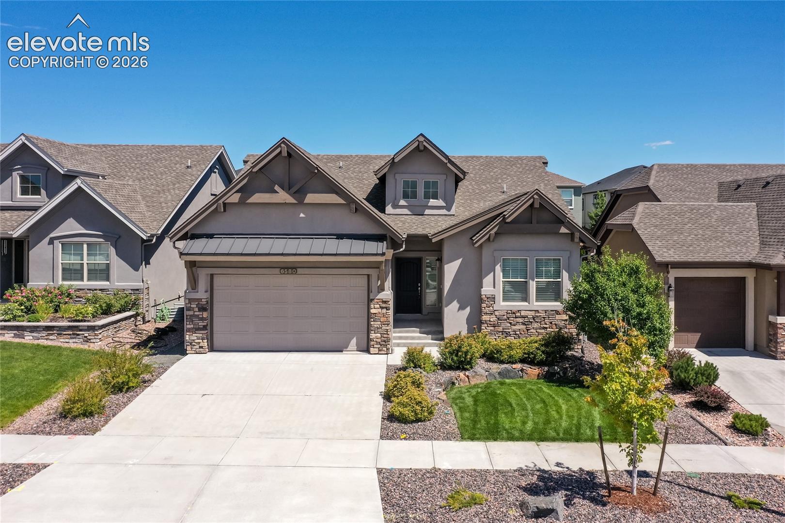 Featured Homes Featured Homes