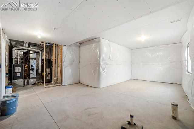 Same plan, different house for visualization purposes