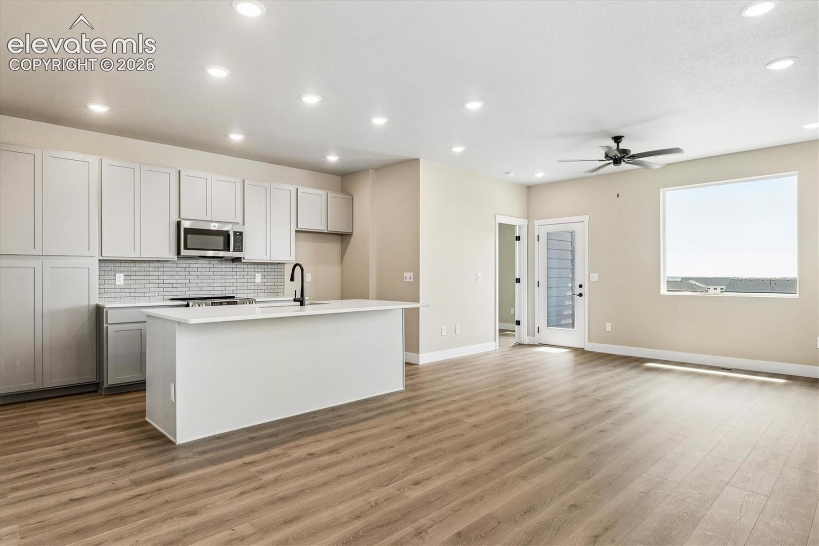 5385 Sidewinder Dr, Colorado Springs, CO 80925