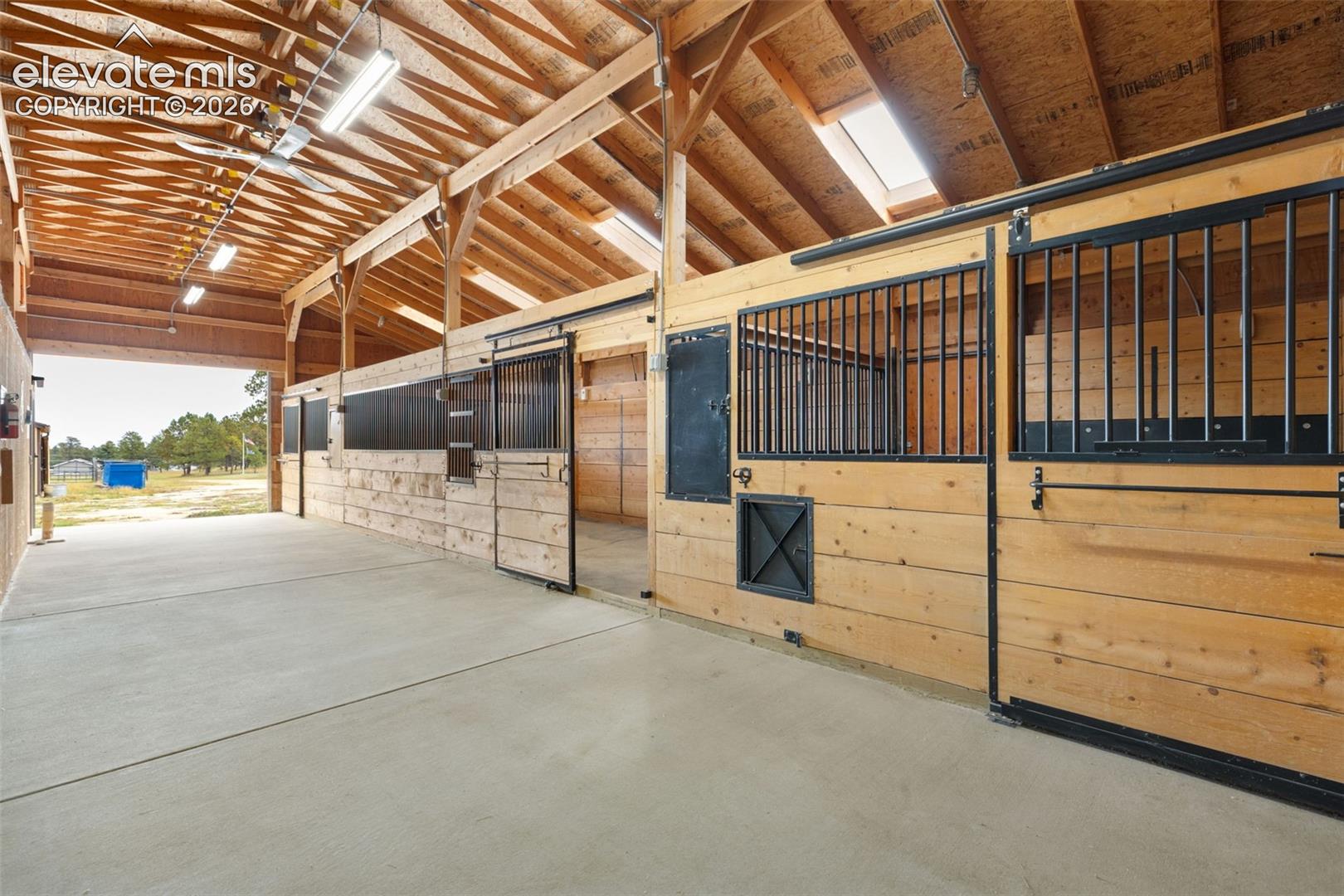Barn/Stable