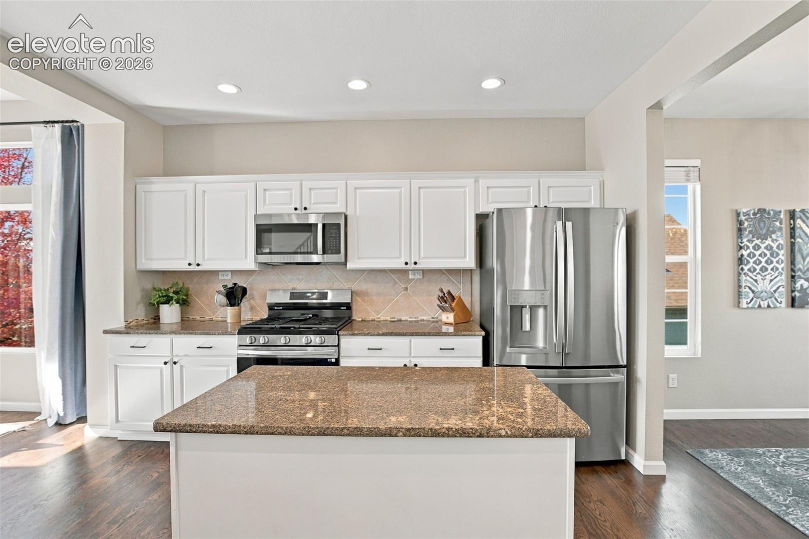 Photo 11 of 2112 Fieldcrest Drive, Colorado Springs