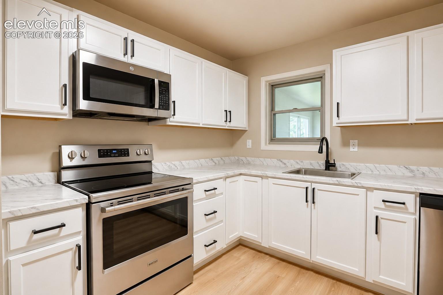 Photo 12 of 2806 Casden Circle, Colorado Springs