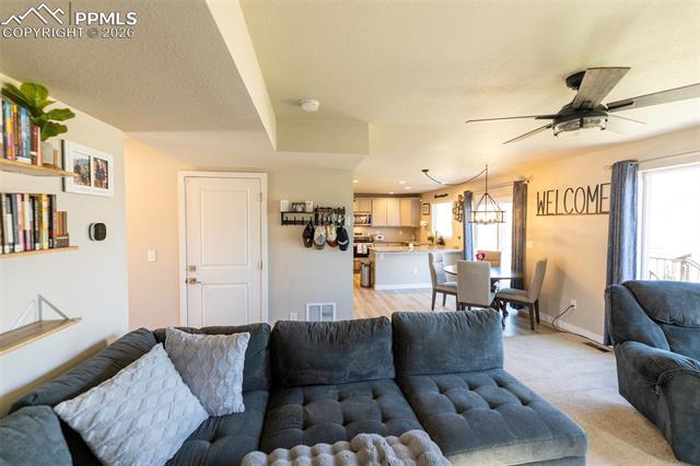 10552 Horton Dr, Colorado Springs, CO 80925