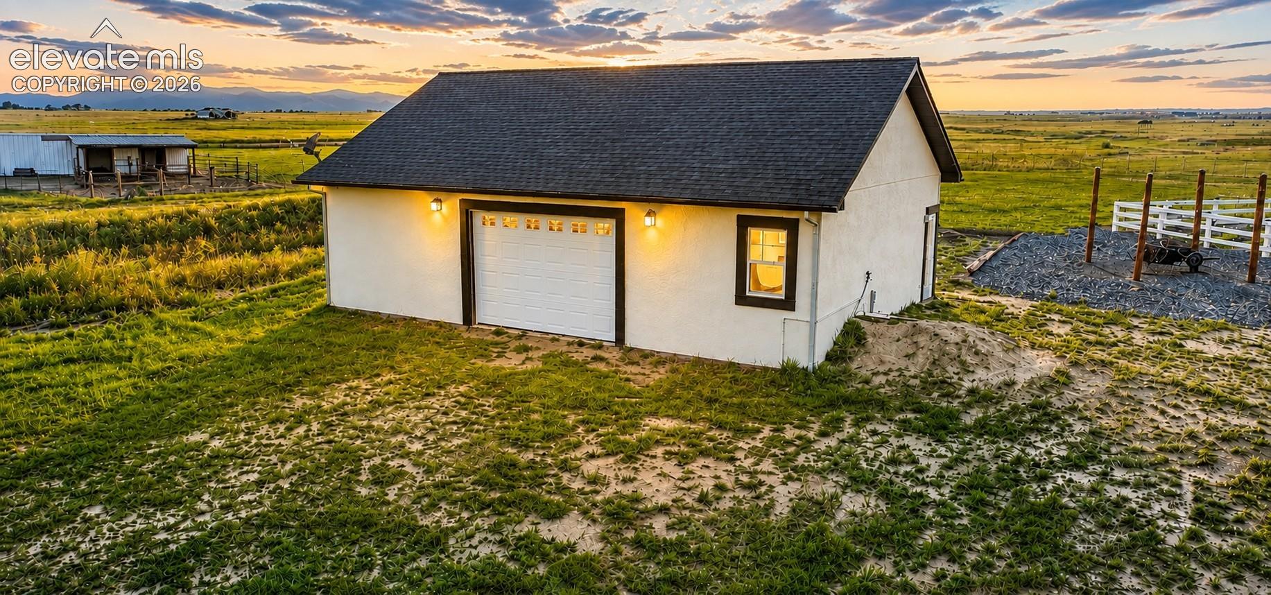 Photo 6 of 7506 Buckskin Ranch View, Peyton