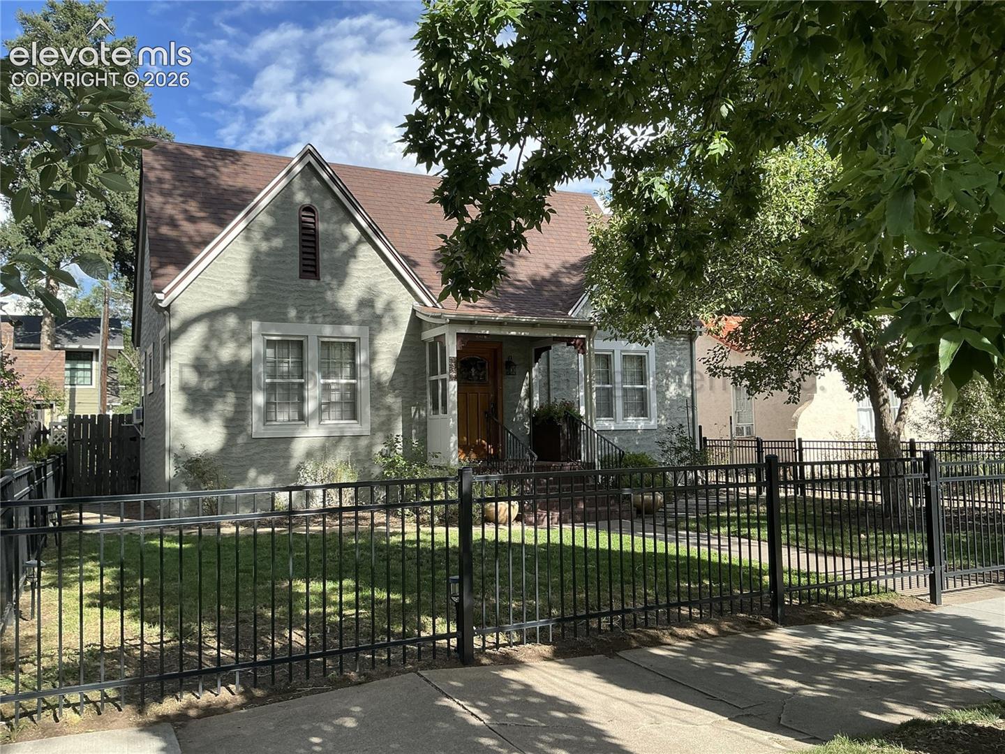 1333 N Cascade Avenue
