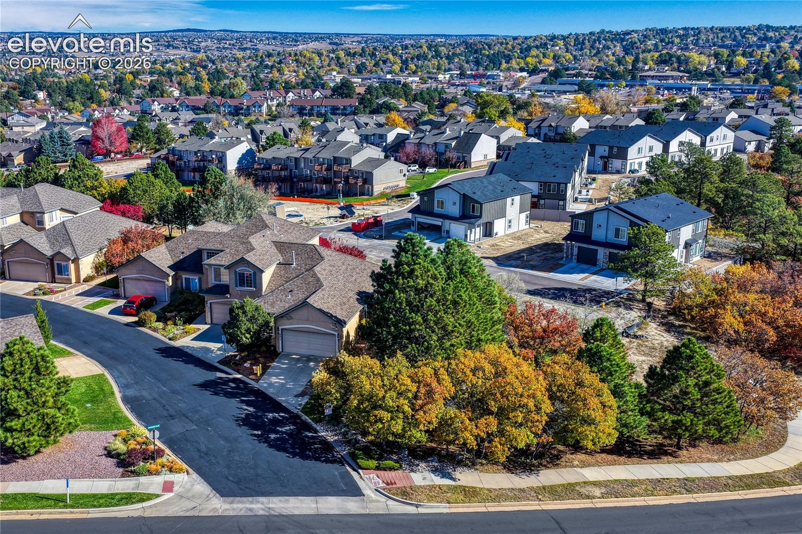 Quiet, low-traffic neighborhood layout and surrounding greenbelt areas

