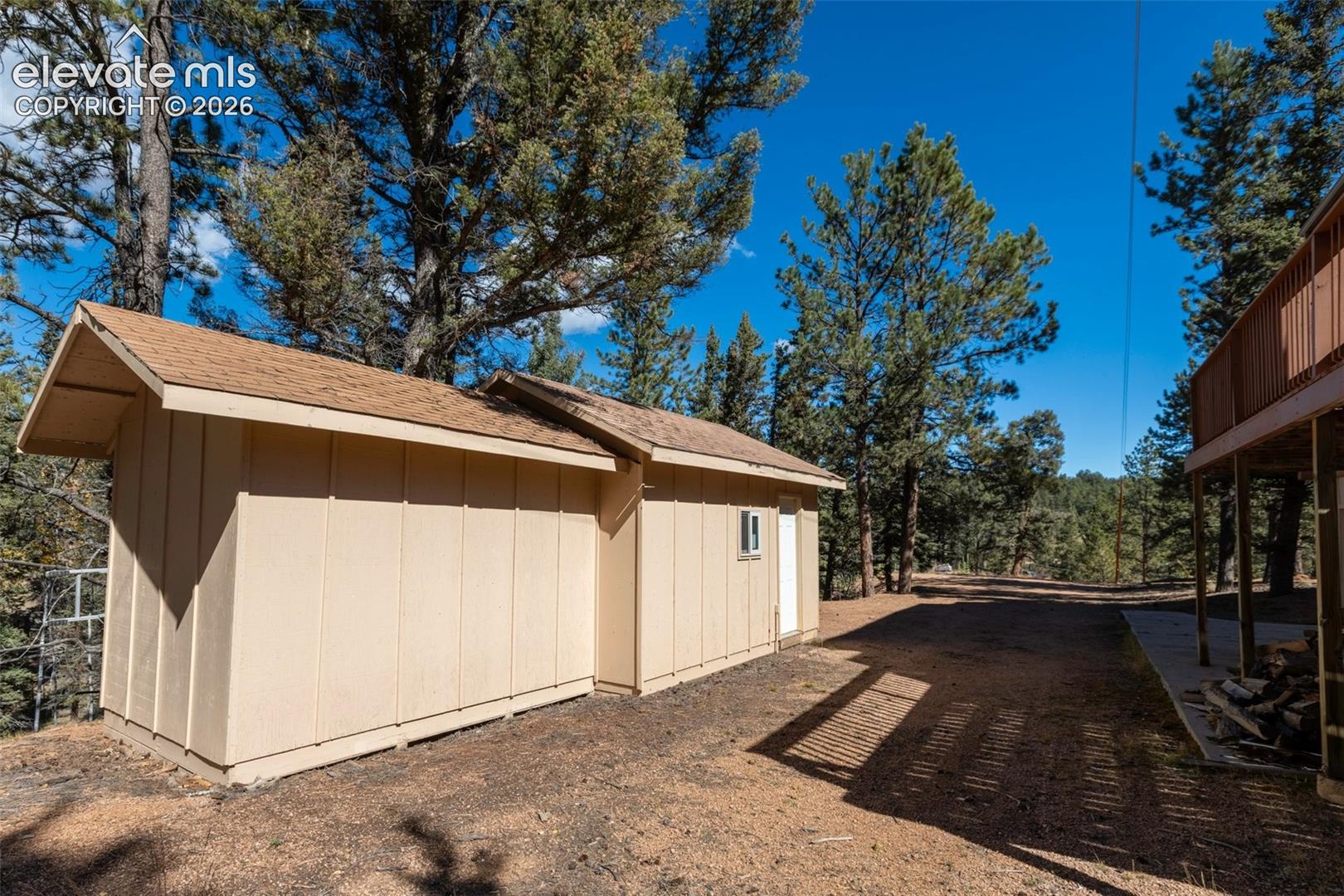 288 sq ft shed with electricity and lights
