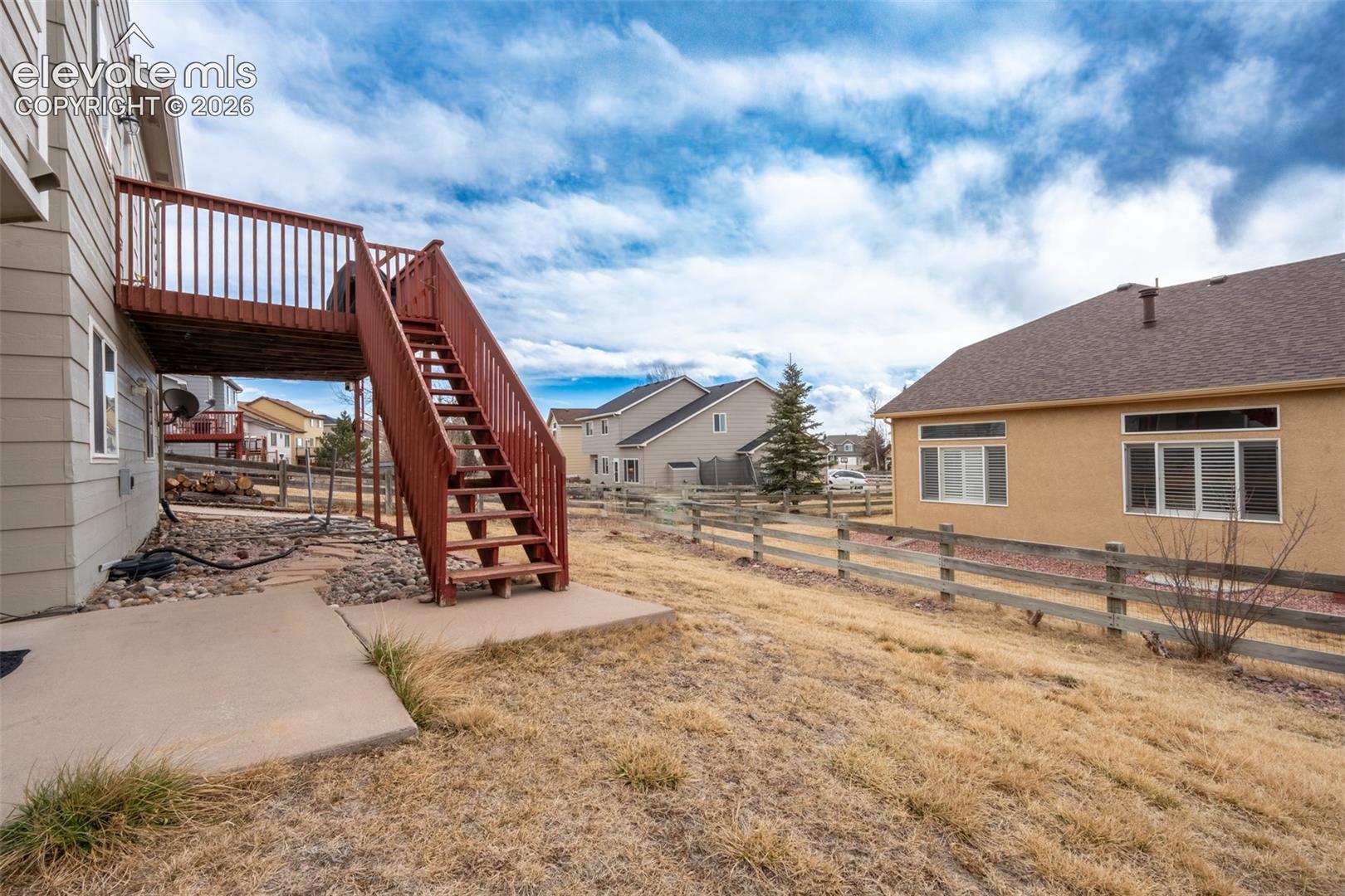 Back yard/deck