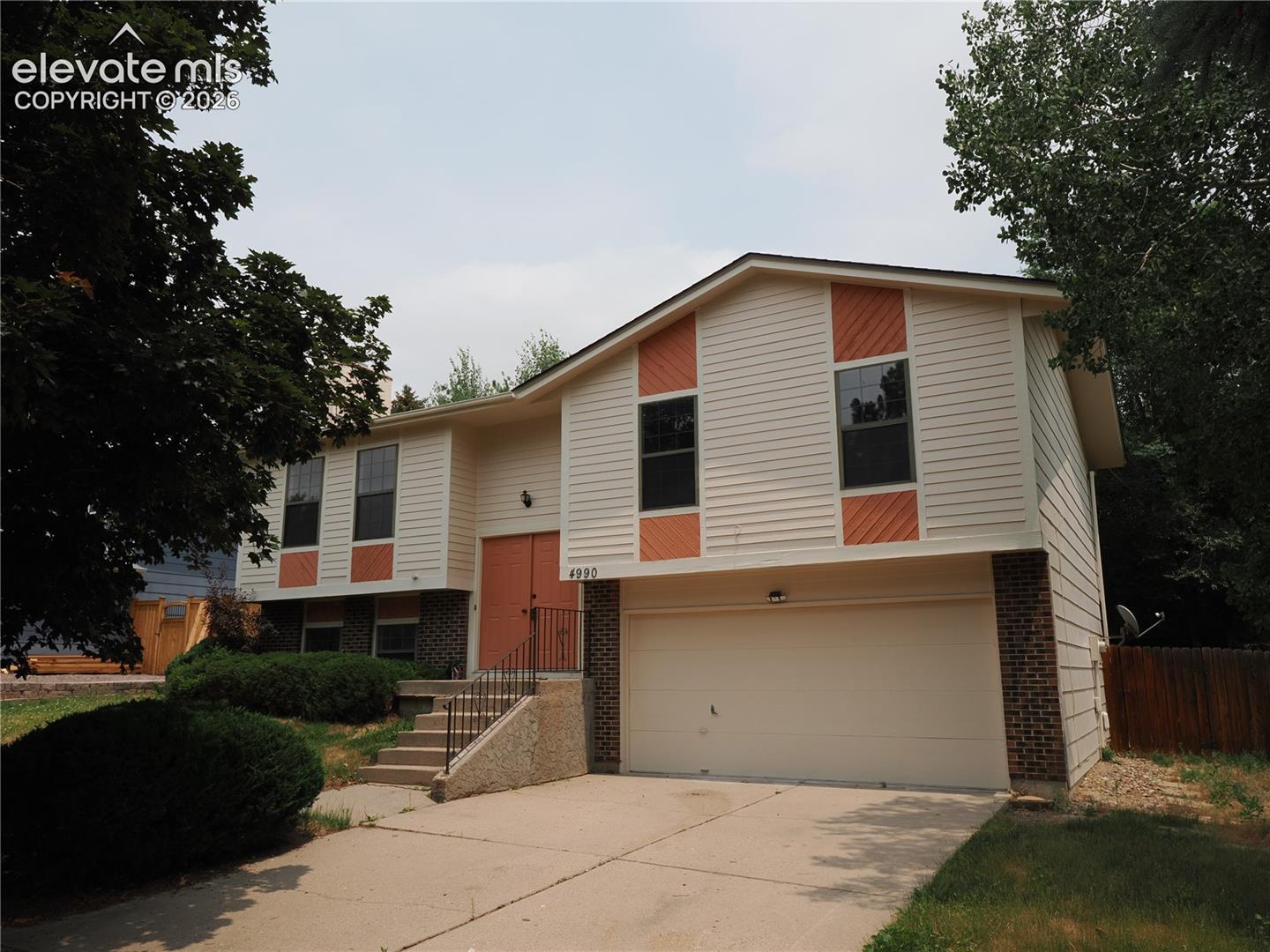 4990 Harvest Rd, Colorado Springs, CO 80917