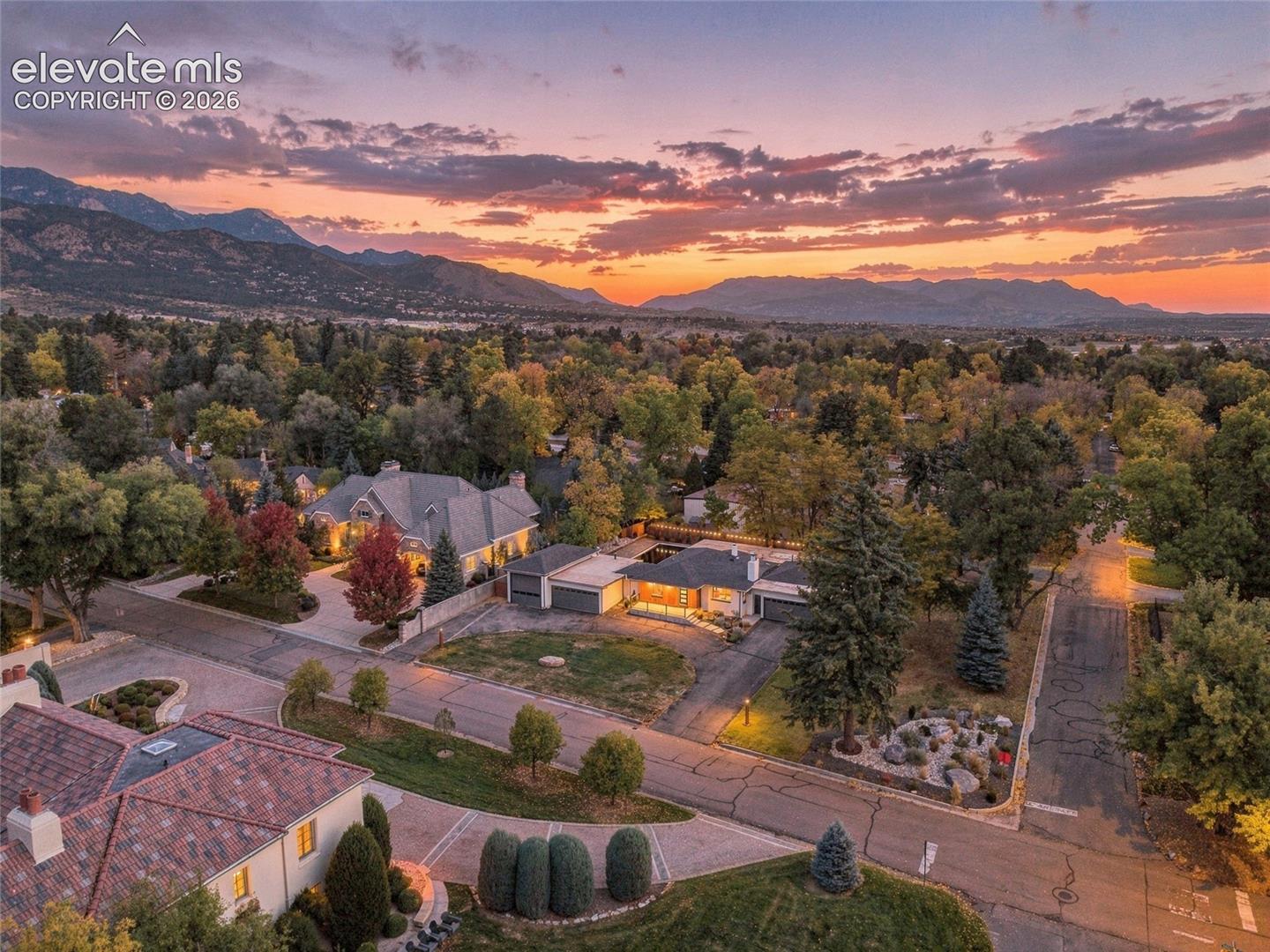 The Broadmoor neighborhood features tree-lined streets, architectural diversity and a wonderful lifestyle. 