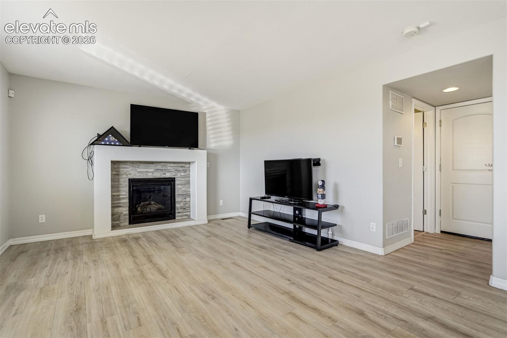 Photo 11 of 7335 Willowdale Drive, Fountain