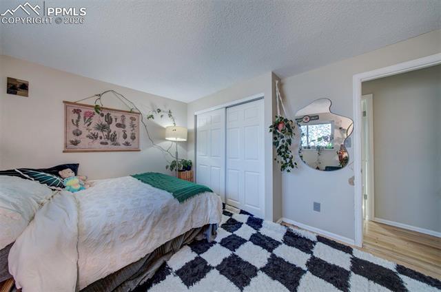 1911 Del Mar Dr, Colorado Springs, CO 80910