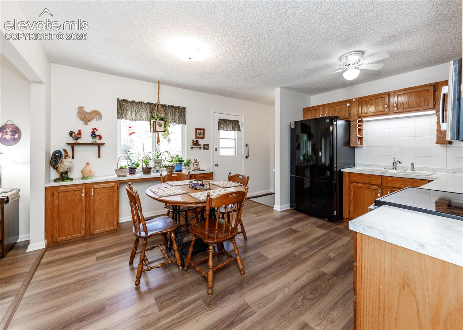Photo 8 of 2527 E Caramillo Street, Colorado Springs