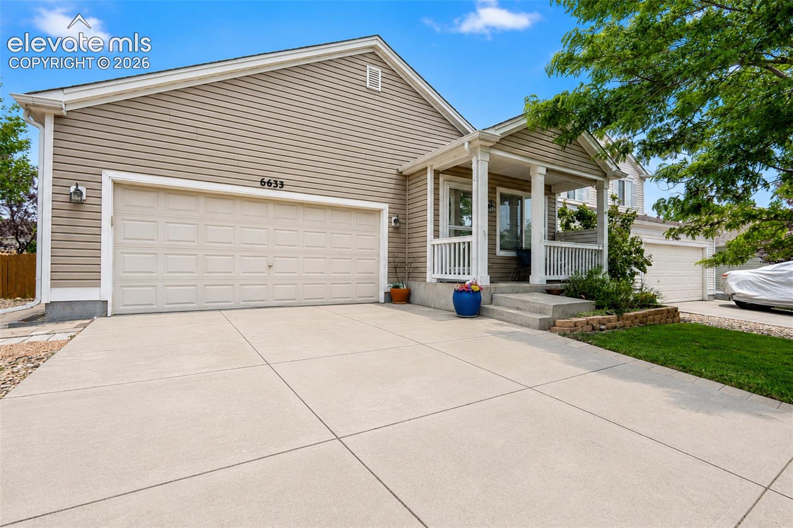 6633 Harvey Ln, Colorado Springs, CO 80923