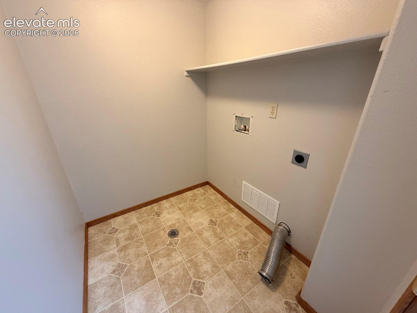 Photo 17 of 7042 Grand Prairie Drive, Colorado Springs
