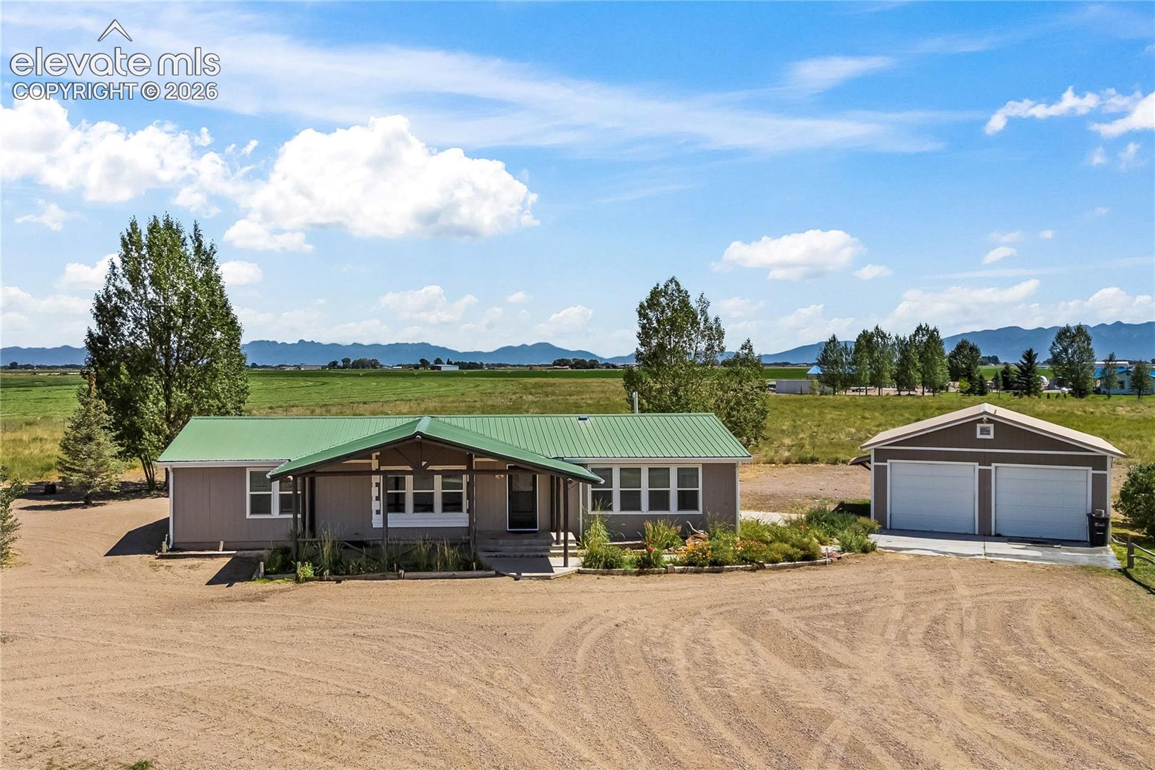 Photo 48 of 2103 E County Road 2, Monte Vista