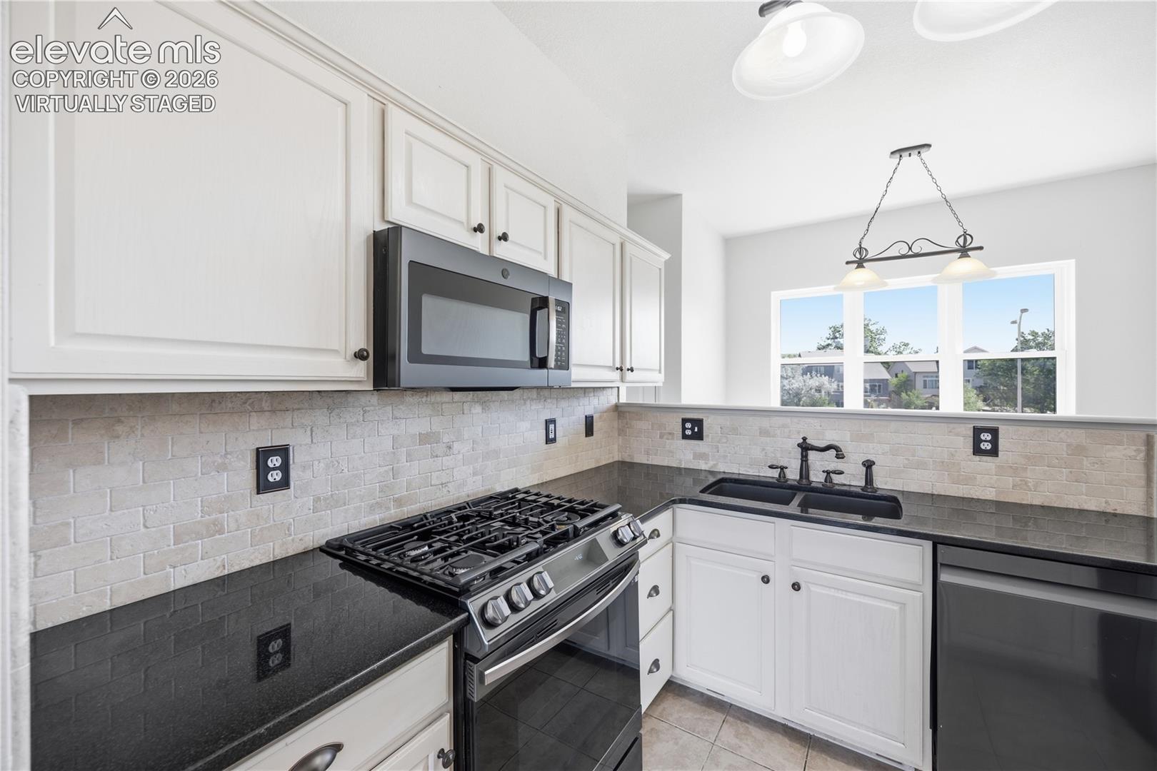 6650 Riata Ct, Colorado Springs, CO 80922