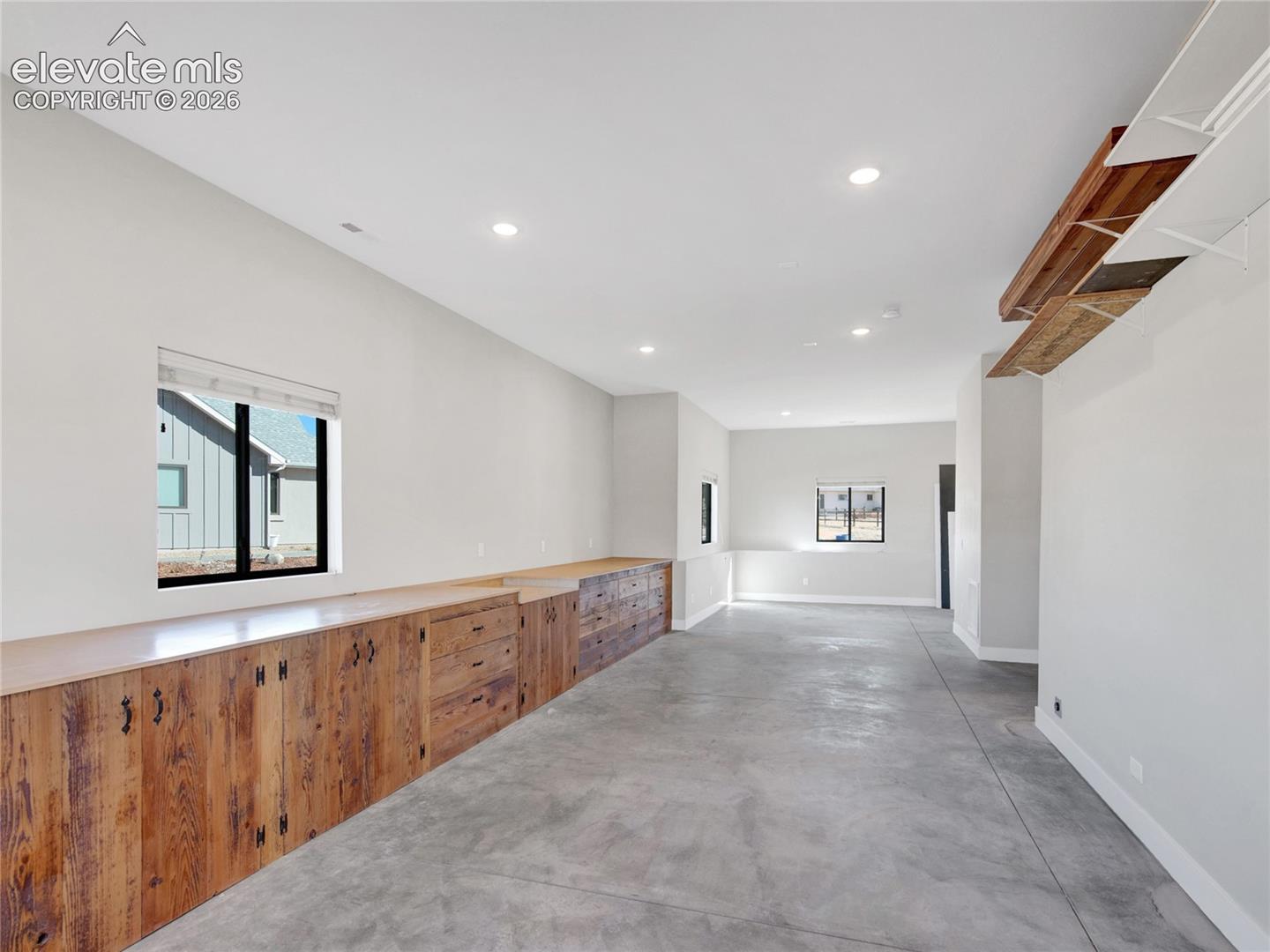 Flex space on main level