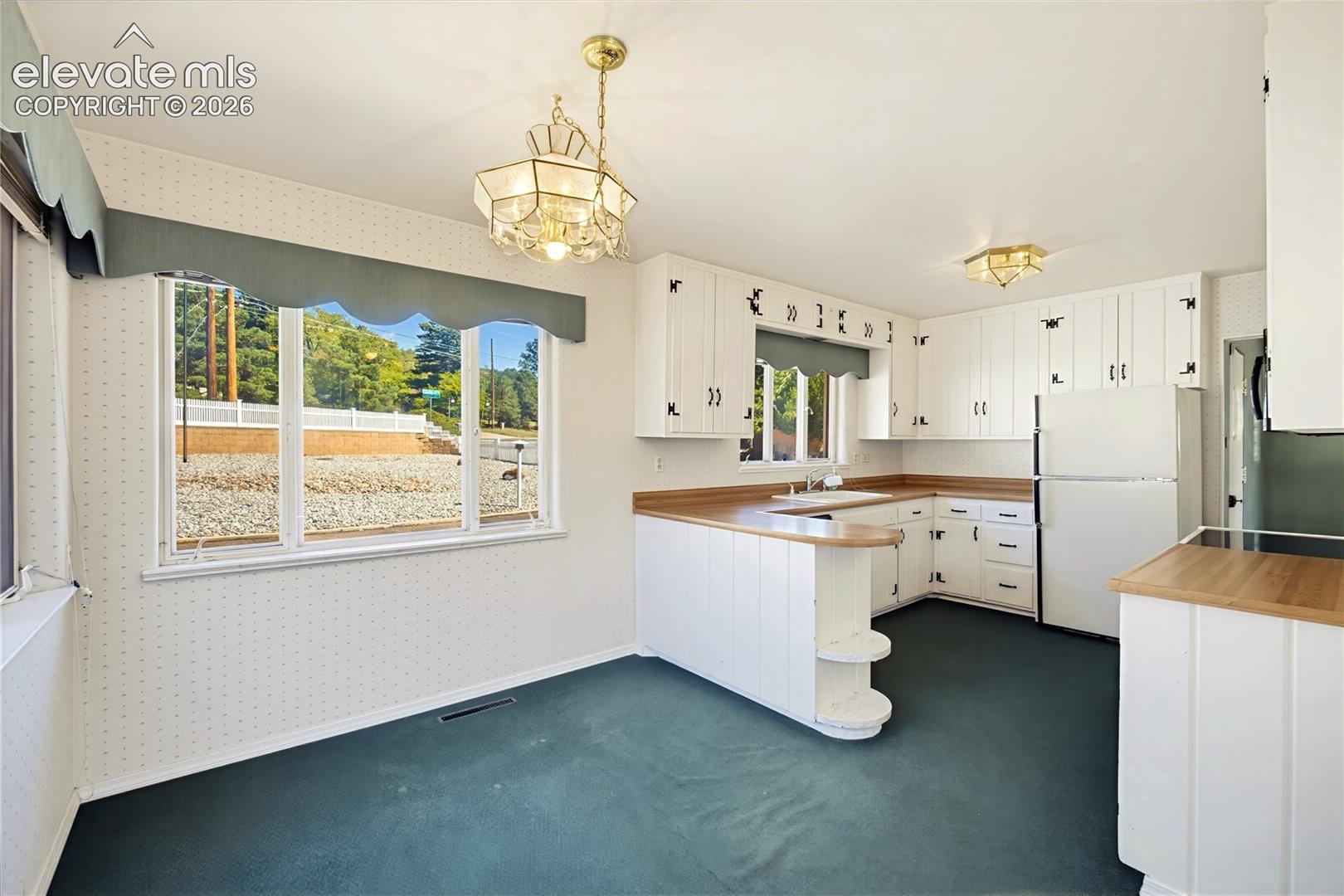 Photo 7 of 2700 N Chelton Road, Colorado Springs